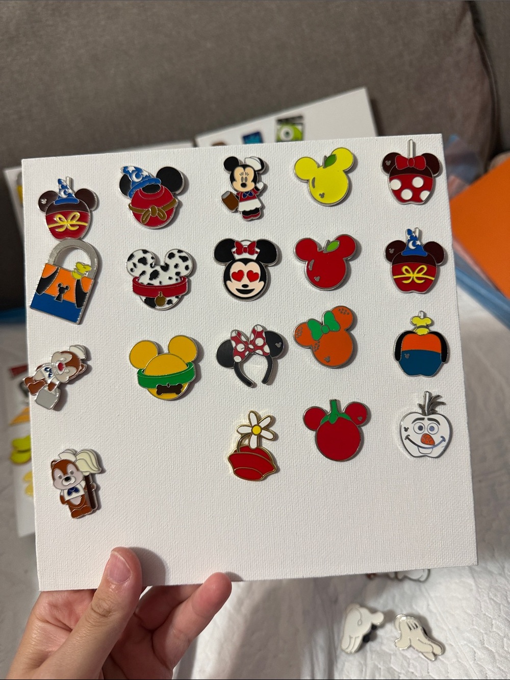 Disney Colorful Character Pin Set bundle - Picture 3 of 7